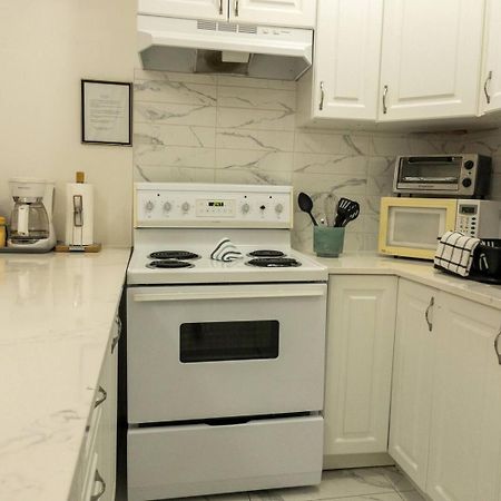 몬트리올 Heart Of Mtr For Memorable Experience 7Minmetro 2 Backyard Fully Equipped 빌라 외부 사진