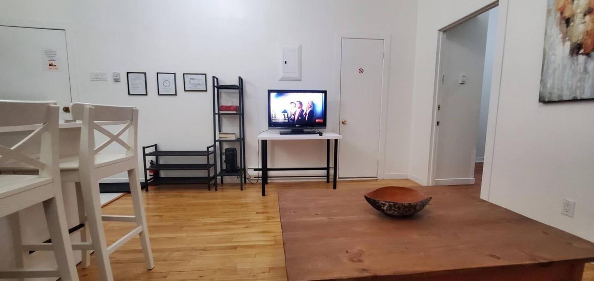 몬트리올 Heart Of Mtr For Memorable Experience 7Minmetro 2 Backyard Fully Equipped 빌라 외부 사진
